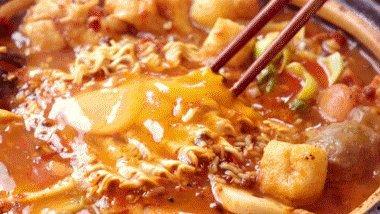 吃瓜麻辣烫视频素材