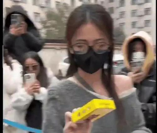 女生八卦吃瓜搞笑视频下载,笑料百出！女生八卦吃瓜搞笑视频大盘点