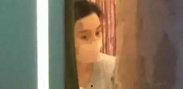 美容院吃瓜搞笑视频,笑料百出，美容院变欢乐剧场