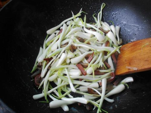 荞头炒葫芦瓜可以吃吗视频,荞头炒葫芦瓜，营养搭配新尝试